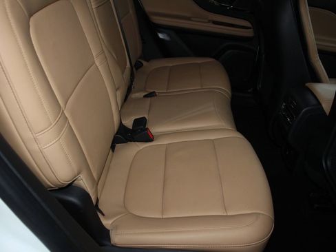 Certified 2022 Lincoln Corsair Reserve w/ Elements Package AWD/4WD image 20