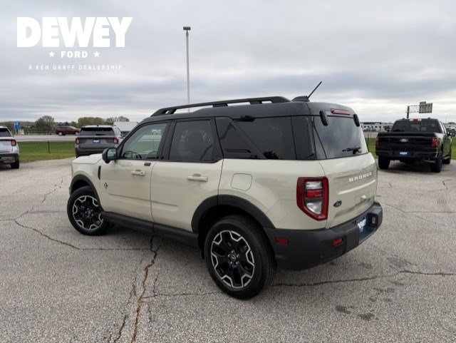 Used 2025 Ford Bronco Sport Outer Banks w/ Outer Banks Tech Package+ AWD/4WD image 6
