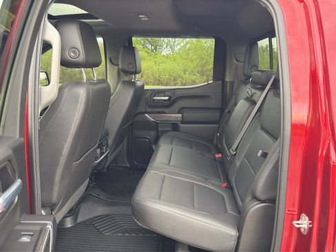 Used 2021 Chevrolet Silverado 1500 LTZ w/ LTZ Premium Package AWD/4WD image 39