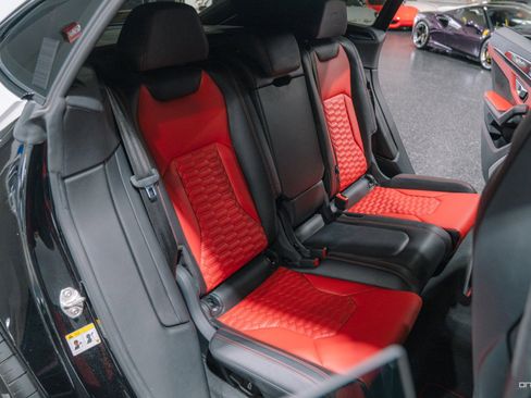 Used 2019 Lamborghini Urus image 15