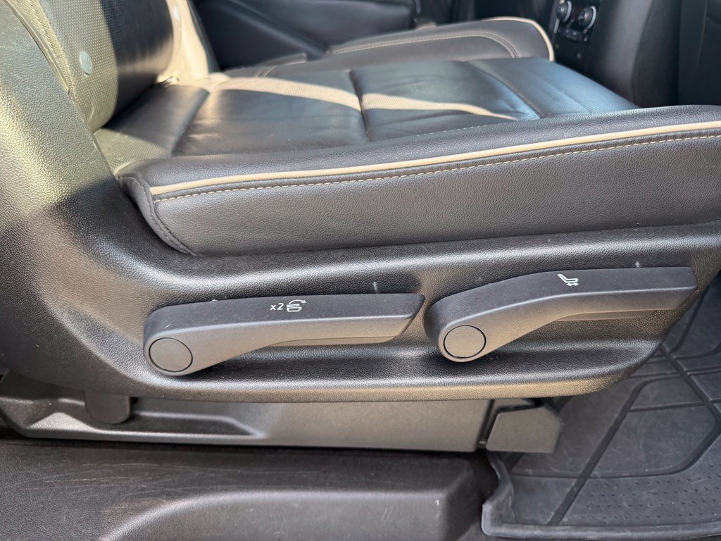 Used 2021 Chevrolet Tahoe Premier RWD image 39