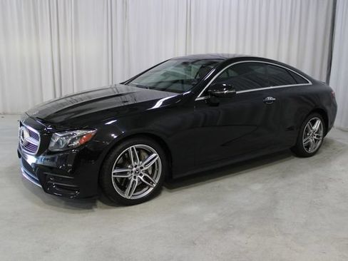 Used 2018 Mercedes-Benz E 400 4MATIC Coupe image 28