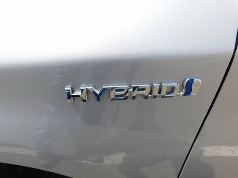 Used 2011 Toyota Prius Two FWD image 22