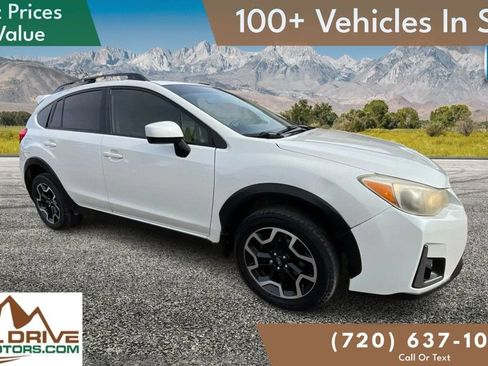 Used 2017 Subaru Crosstrek 2.0i Premium w/ Popular Package #2 AWD/4WD image 3