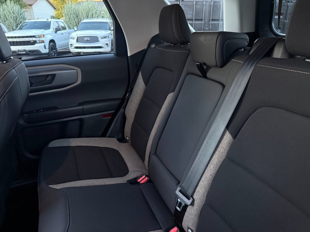 Used 2025 Ford Bronco Sport Big Bend w/ Convenience Package AWD/4WD image 29