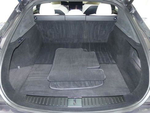 Used 2021 Tesla Model S Plaid image 28