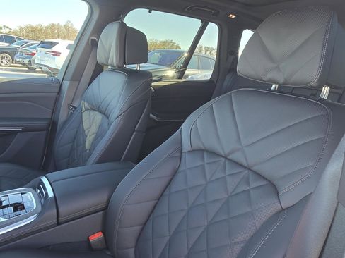 New 2026 BMW X5 sDrive40i w/ Climate Comfort Package image 8