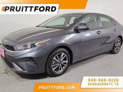 Used 2024 Kia Forte LXS