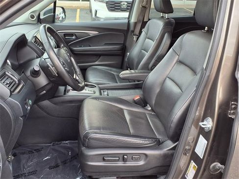 Certified 2023 Honda Ridgeline RTL image 4