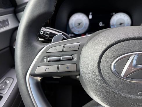 Used 2025 Hyundai Palisade SEL image 32