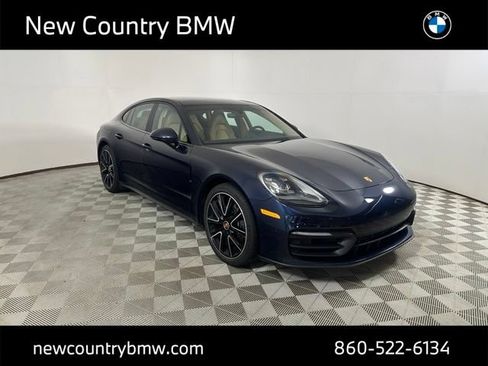 Used 2022 Porsche Panamera image 1