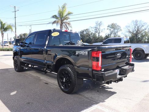 Certified 2024 Ford F250 Lariat w/ Black Appearance Package image 10