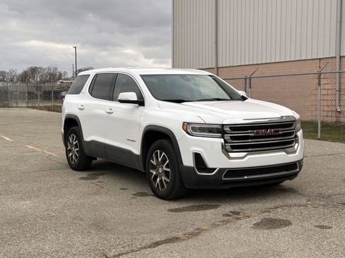 Certified 2023 GMC Acadia SLE image 6