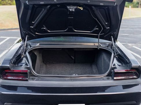 Used 2009 Dodge Challenger SRT8 w/ SRT Option Group II image 32