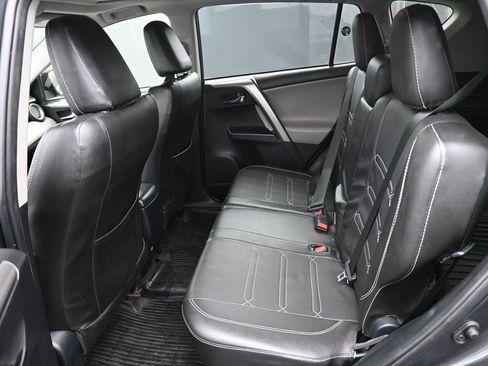 Used 2018 Toyota RAV4 XLE image 12