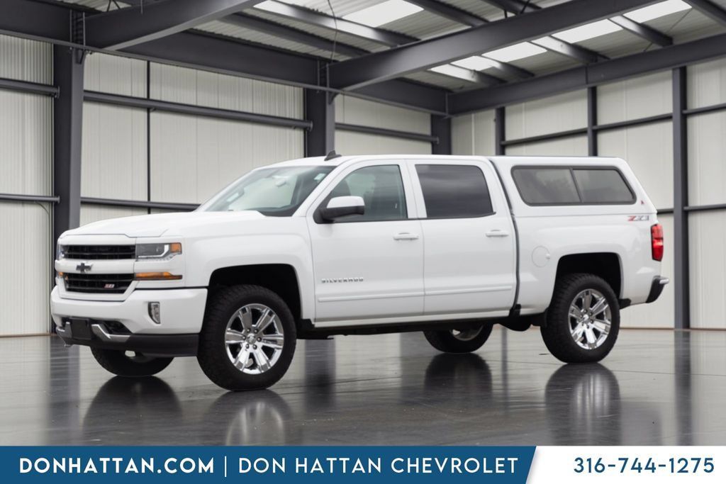 Used 2018 Chevrolet Silverado 1500 LT w/ All Star Edition AWD/4WD image 2