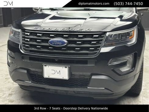 Used 2017 Ford Explorer Sport w/ Equipment Group 401A AWD/4WD image 14