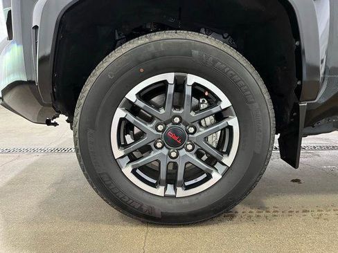 Certified 2024 Toyota Tacoma TRD Sport AWD/4WD image 22