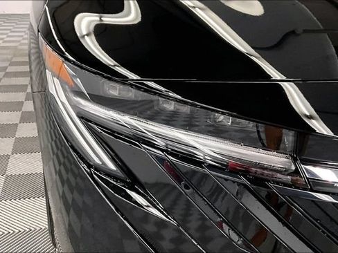 New 2026 Nissan Sentra SV w/ SV Convenience Package FWD image 14