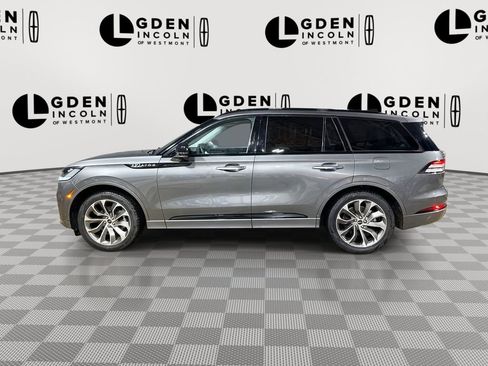 Used 2025 Lincoln Aviator 2WD w/ Jet Appearance Package image 5