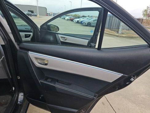 Used 2014 Toyota Corolla L image 25
