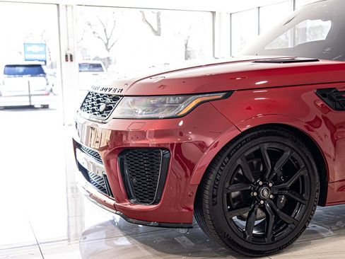 Used 2022 Land Rover Range Rover Sport SVR AWD/4WD image 4