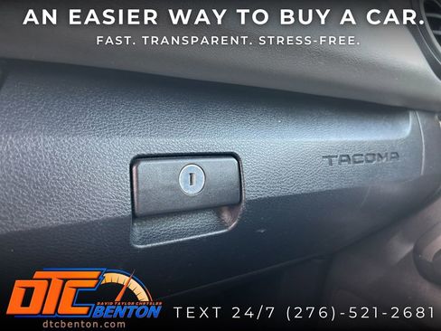 Used 2022 Toyota Tacoma SR5 w/ Technology Package RWD image 25