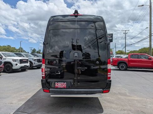 Used 2017 Mercedes-Benz Sprinter 3500 image 6