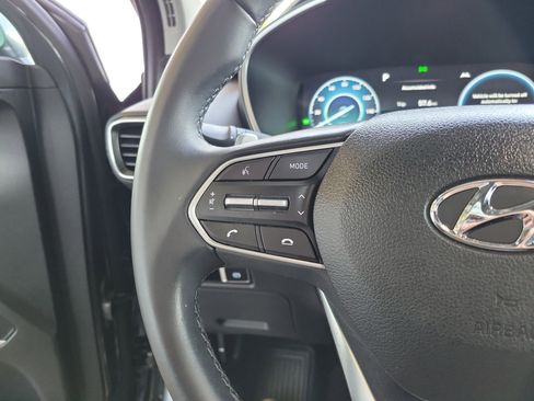 Used 2023 Hyundai Santa Fe SEL Premium image 17