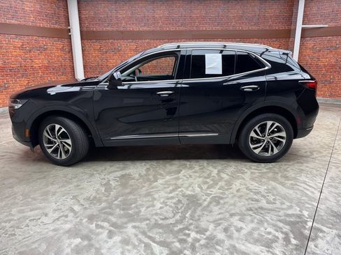 Used 2023 Buick Envision Essence image 3