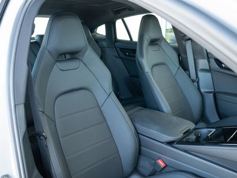 New 2026 Porsche Panamera 4 AWD/4WD image 23