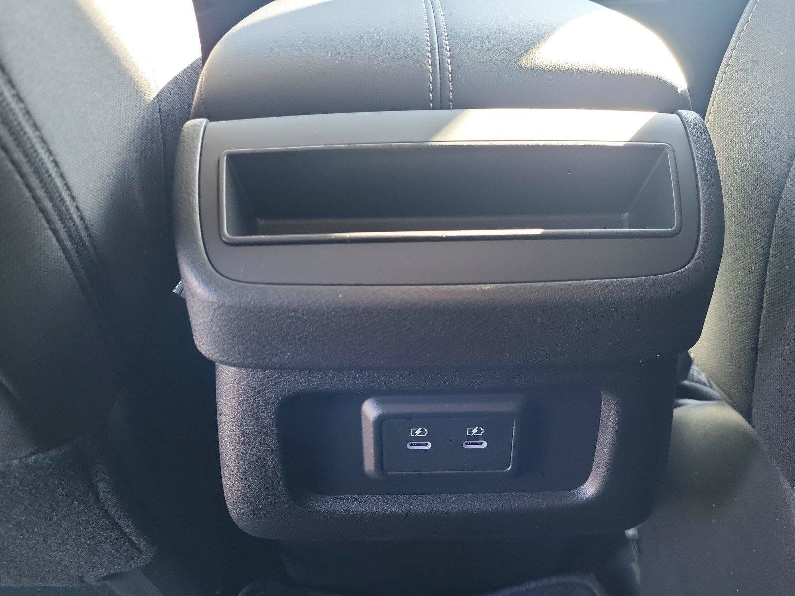 Used 2026 Nissan Pathfinder SV AWD/4WD image 21