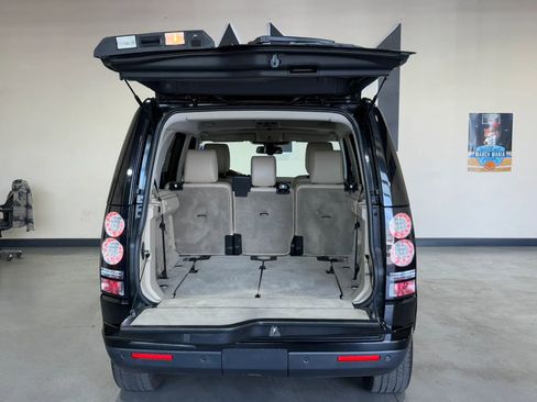 Used 2015 Land Rover LR4 HSE AWD/4WD image 10