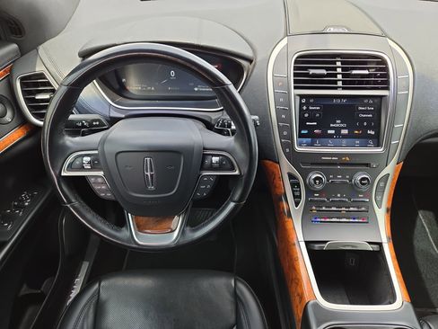 Used 2020 Lincoln Nautilus Reserve w/ Cargo Utility Package FWD image 14