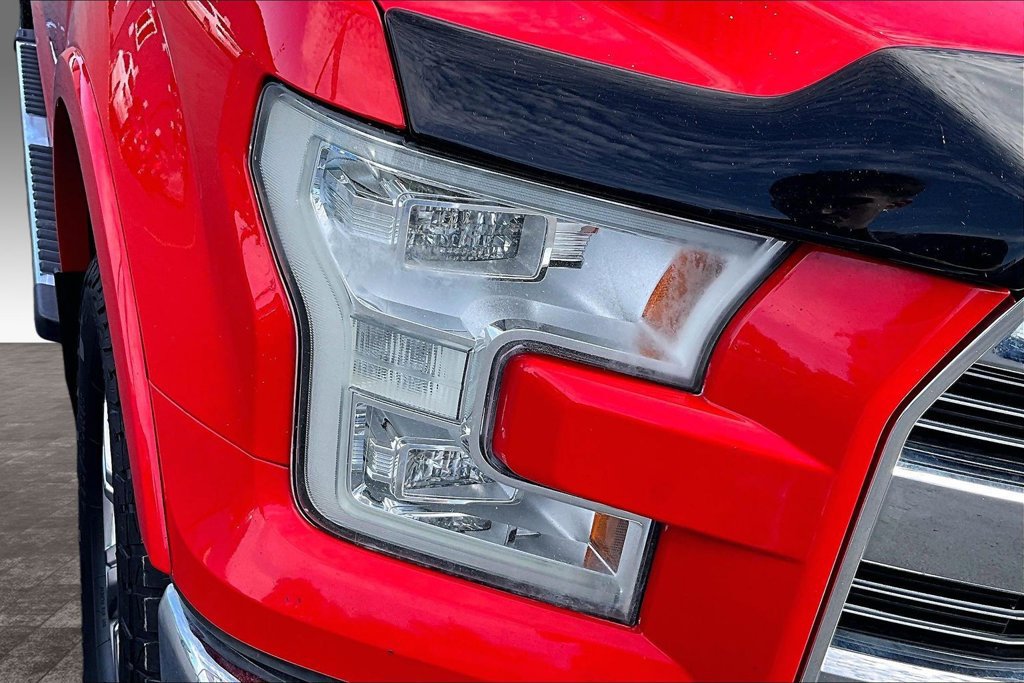 Used 2016 Ford F150 Lariat w/ Equipment Group 502A Luxury AWD/4WD image 31