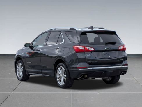 Used 2020 Chevrolet Equinox Premier image 3