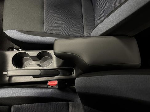 New 2025 Nissan Versa SV w/ Trunk Package image 17