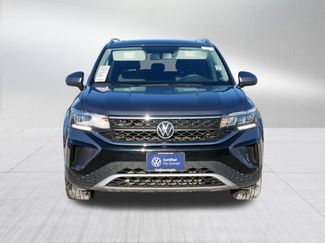 Certified 2022 Volkswagen Taos SE w/ Panoramic Sunroof Package video 2