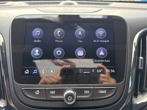 Used 2023 Chevrolet Equinox RS w/ RS Leather Package image 22