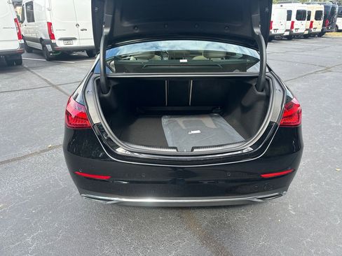 New 2026 Mercedes-Benz C 300 4MATIC Sedan image 21