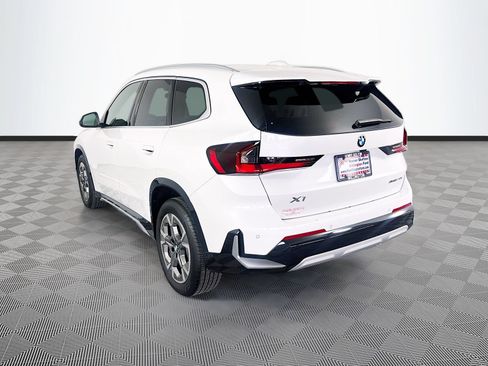 Used 2025 BMW X1 xDrive28i AWD/4WD image 5