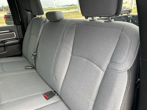 Used 2021 RAM 2500 Big Horn image 40