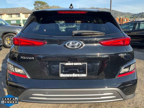 Used 2022 Hyundai Kona Limited w/ Cargo Package image 4