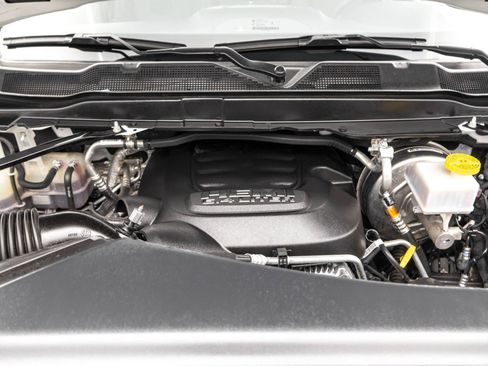 Used 2025 RAM 2500 Big Horn image 47