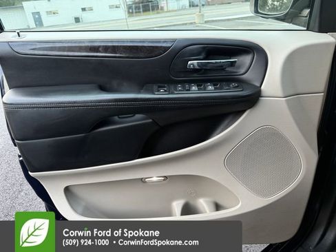 Used 2012 Dodge Grand Caravan Crew w/ Crew Value Pkg image 18