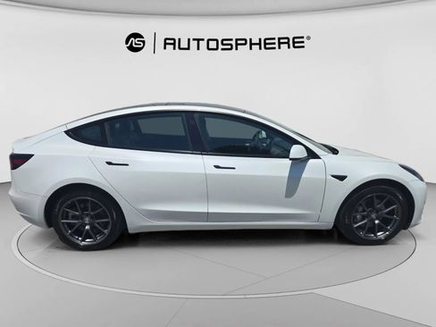 Used 2023 Tesla Model 3 Standard Range RWD image 11