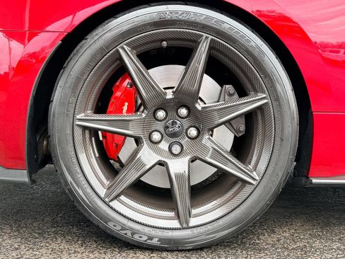 Used 2021 Ford Mustang Shelby GT500 w/ Carbon Fiber Track Pack image 14