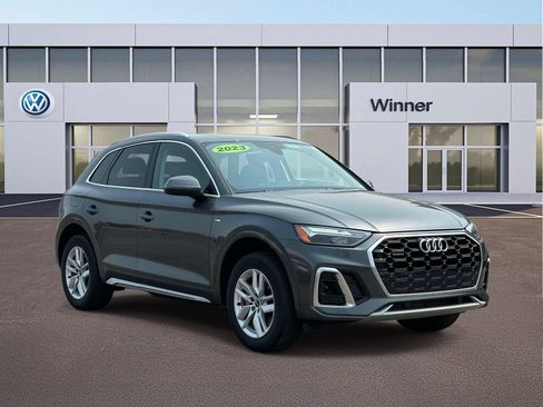 Used 2023 Audi Q5 2.0T Premium w/ Convenience Package AWD/4WD image 7