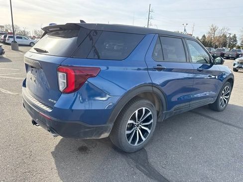 Used 2022 Ford Explorer ST-Line AWD/4WD image 10