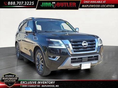 Used 2023 Nissan Armada Platinum w/ Captain's Chairs Package RWD image 6